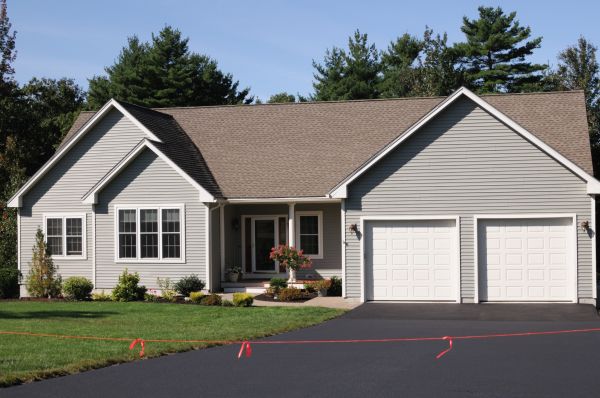 Cost of Blacktop Driveway Sealing in Parker